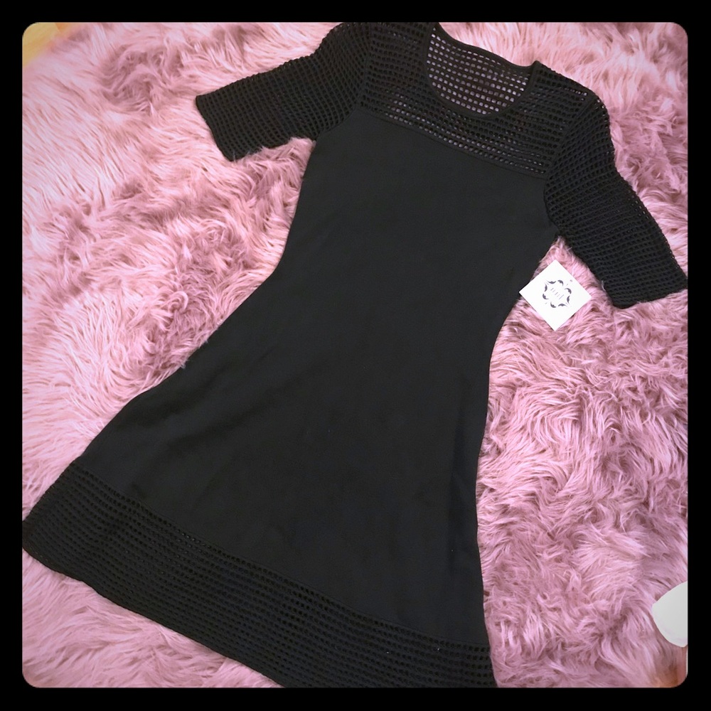 Free ship 🆕❄️Nanette Lepore Black Dress ❄️